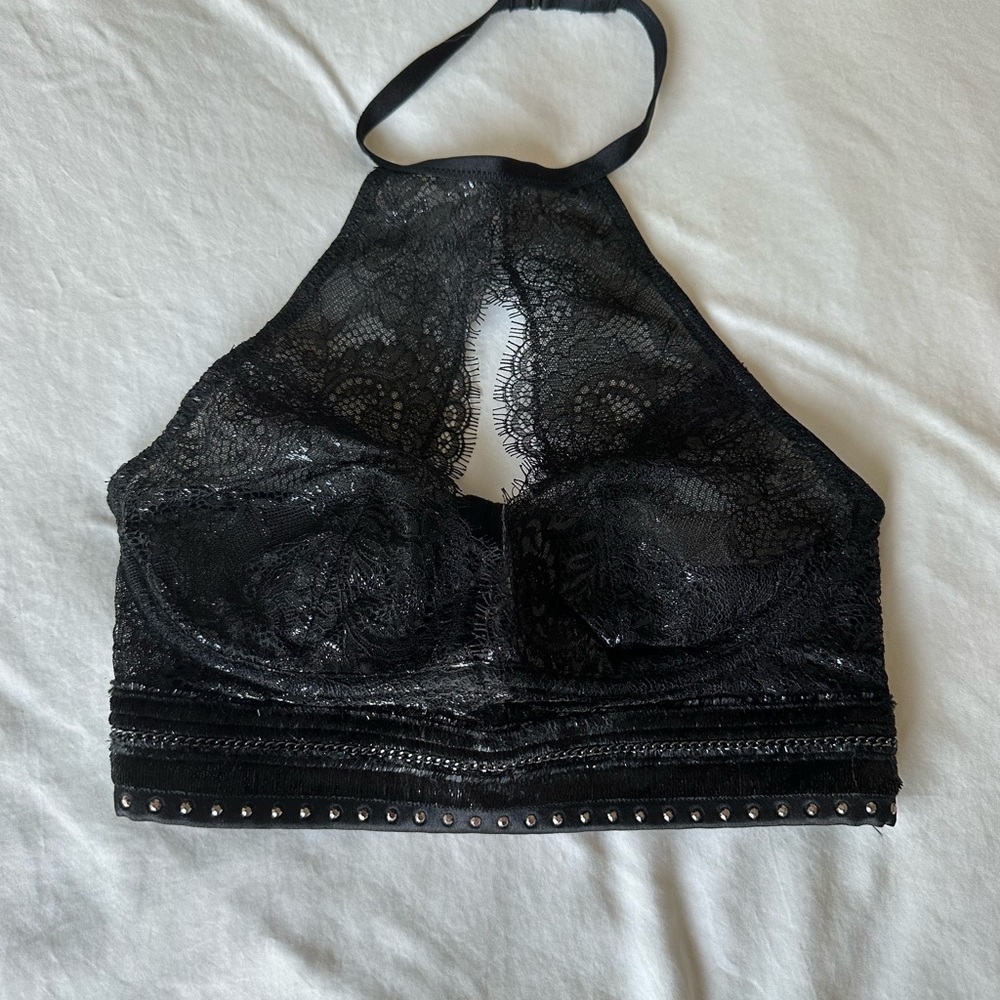 Victoria’s Secret Elegant Black Lace Halter Bralette